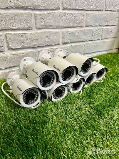 Видеонаблюдение. Комплект на 8 AHD камер