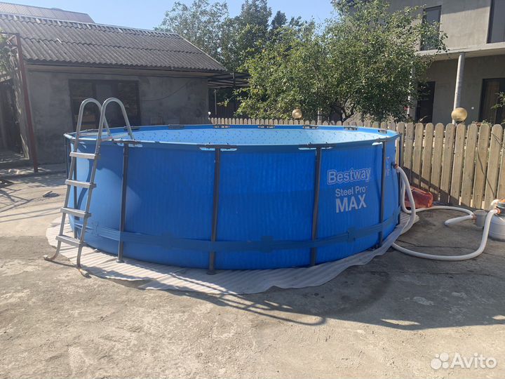 Каркасный бассейн bestway