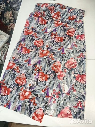 Отрезы шелковых тканей