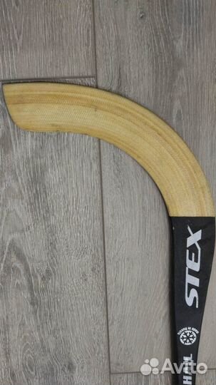 Клюшка для хоккея с мячом