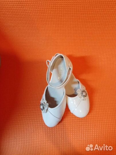 Туфли для девочки