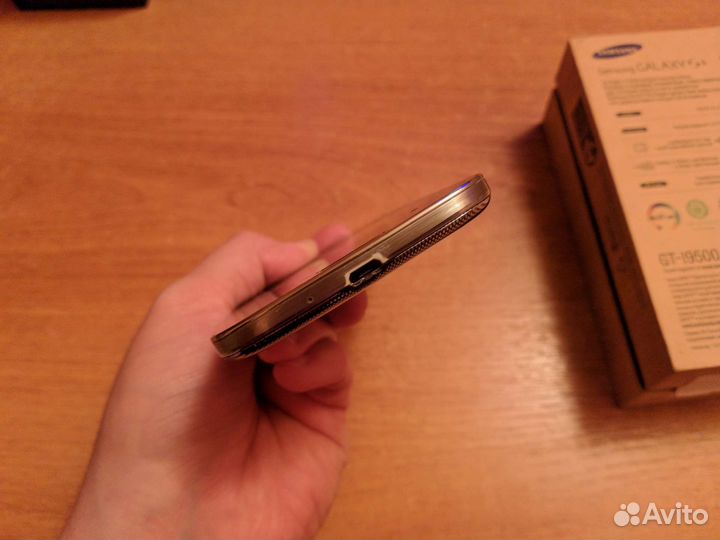 Samsung Galaxy S4 GT-i9500