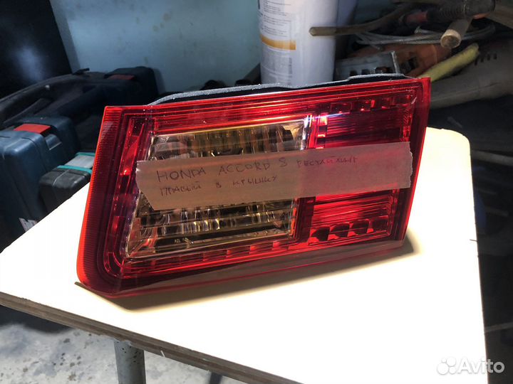 Honda accord 8 рестайлинг правый стоп в крышку