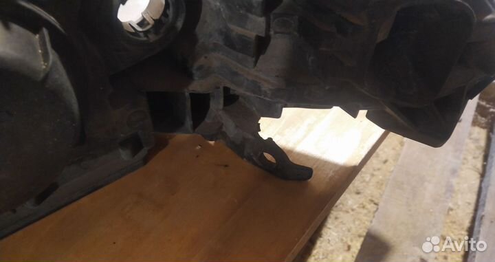 Фары лагуна 2 2002г