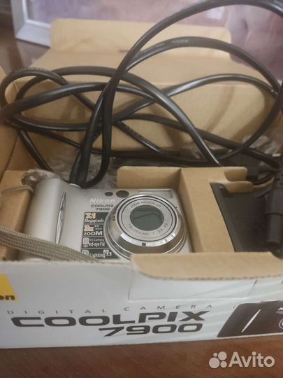 Видеокамера и фотоаппараты