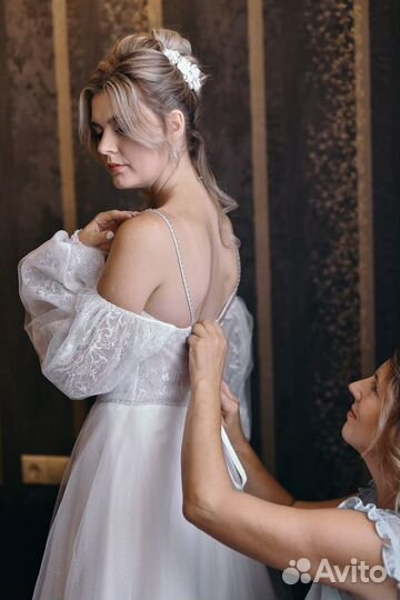 Свадебное платье