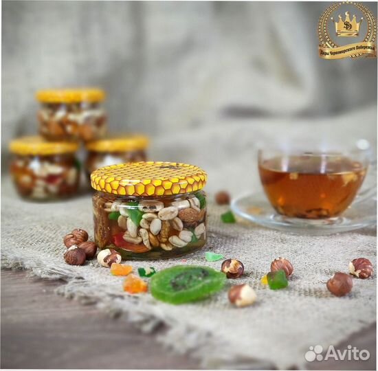 Мёд с орешками