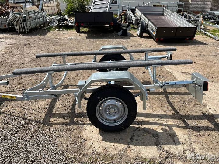 Лодочный самосвальный прицеп (оцинкованный)