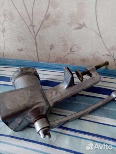 Мясорубка ручная СССР чугунная