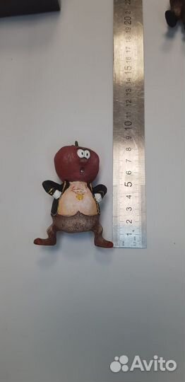 Елочная игрушка из папье-маше серия Чиполлино