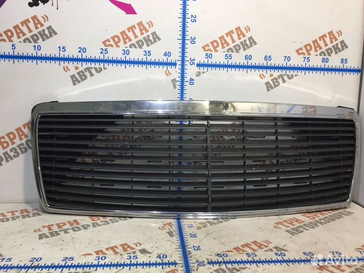 Мерседес С-Класс Решетка радиатора