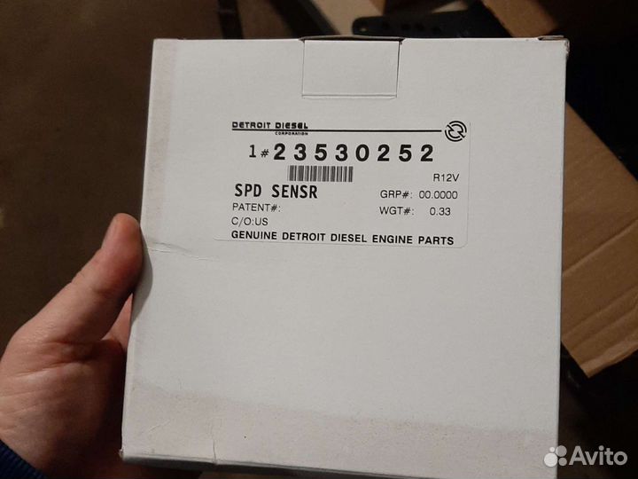 Датчик оборотов турбины detroit diesel 23530252