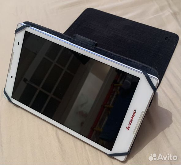 Планшет Lenovo