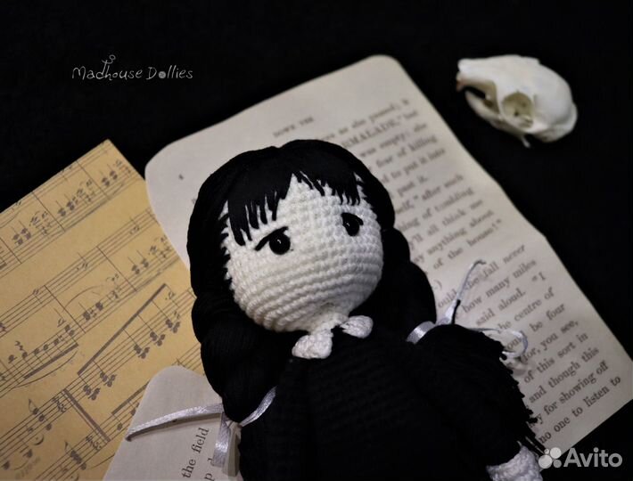 Вязаная кукла Уэнсдей/Венсдей/Уэнздей Аддамс