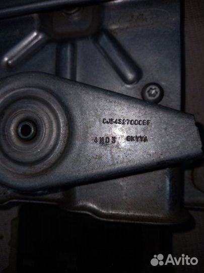 Стеклоподъемник электр. задний правый задний