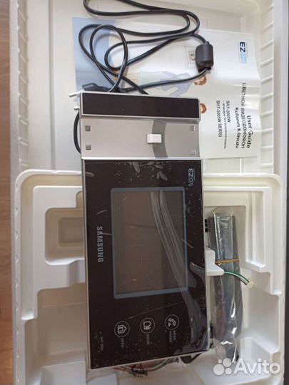 Видеодомофон samsung SHT-3005 WM/EN