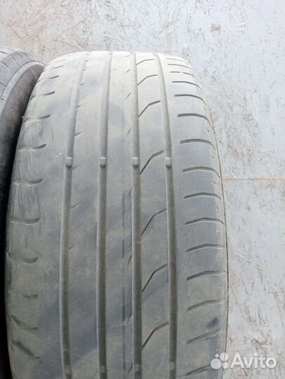 Continental ContiPremiumContact 2 215/55 R17 94V