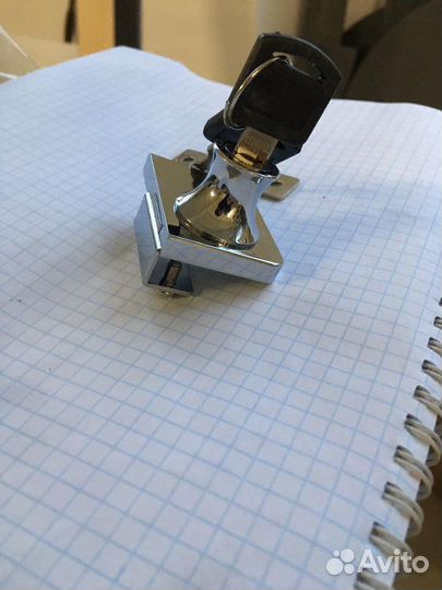 Замок для стеклянных дверей