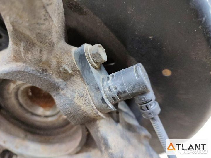 Ступица передняя левая toyota porte