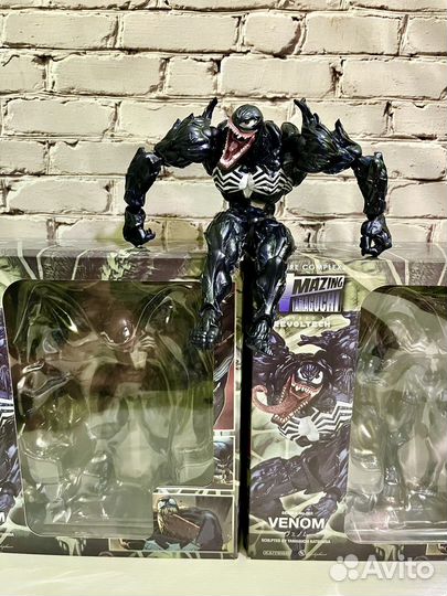 Фигурка Веном Marvel Revoltech Yamaguchi