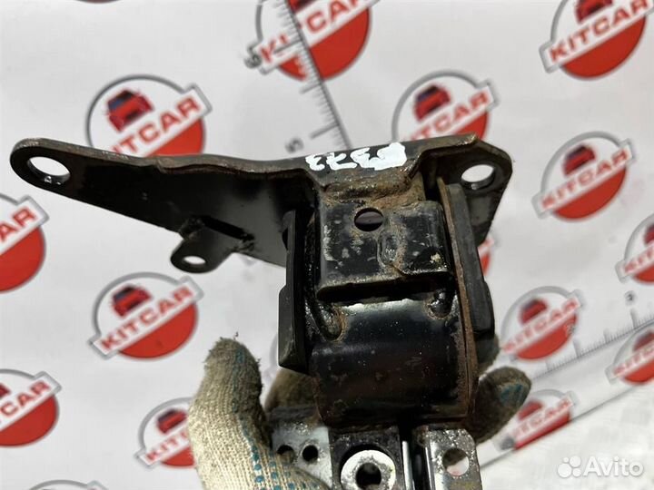 Опора кпп Toyota Avensis 2