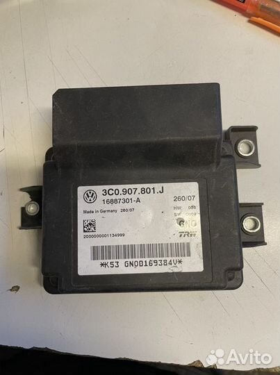 Блок управления парковочным тормозом Passat CC/B6