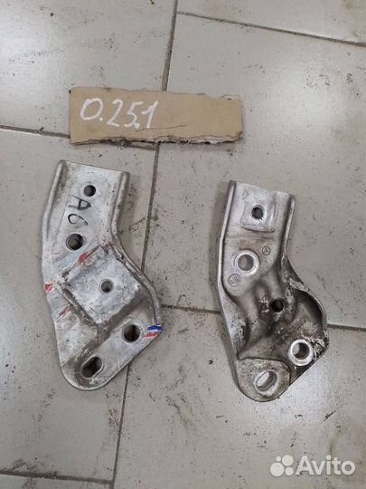 Кронштейн стабилизатора передний Mercedes c205