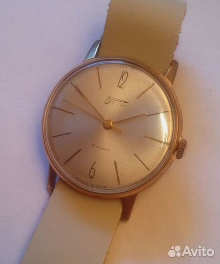 Часы наручные, Восток. Костюмные. СССР Супертонкие