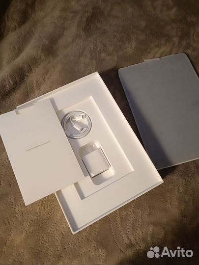 iPad 9th generation 64 Gb