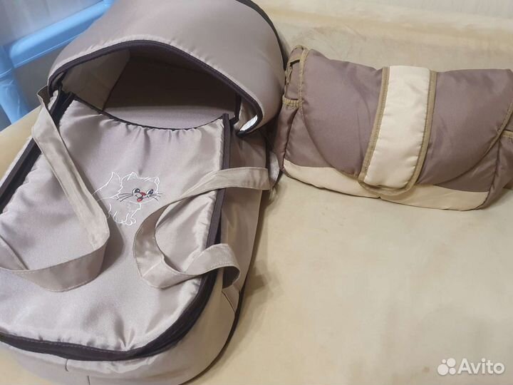 Переноска для детей в машину