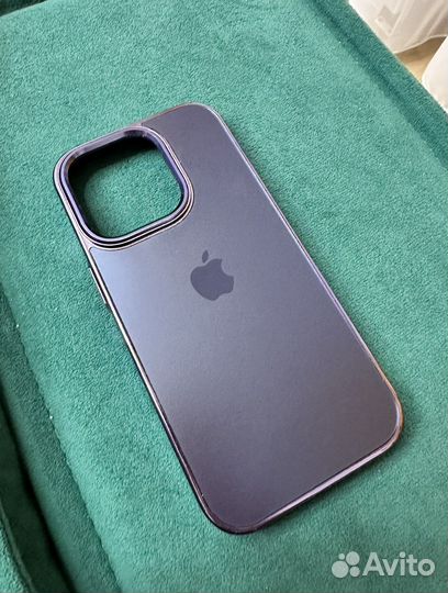 Чехол на iPhone 14 pro новый
