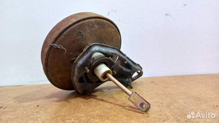 Вакуумный усилитель Volkswagen Jetta 2