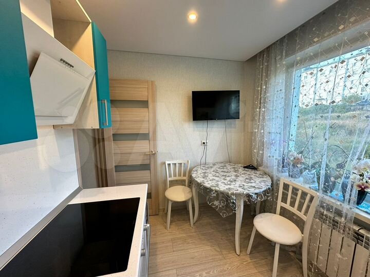 2-к. квартира, 50 м², 2/5 эт.