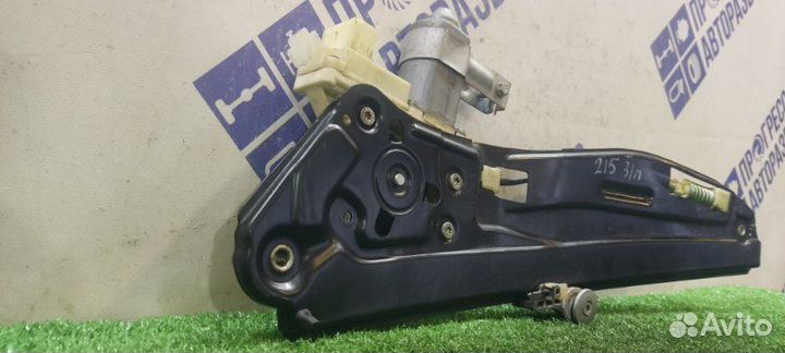 Стеклоподъемник задний правый Bmw 750I седан 4.8