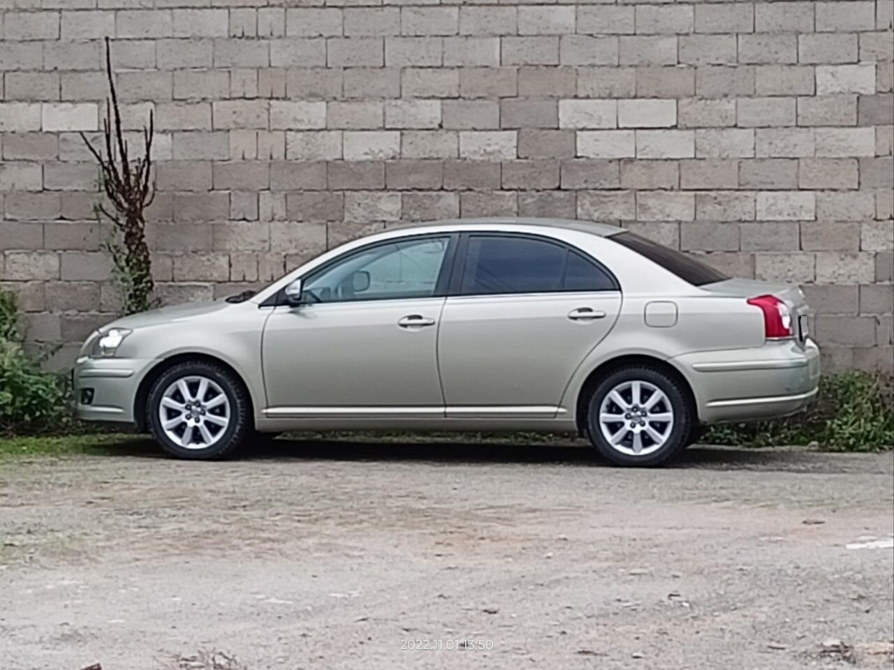 Toyota Avensis: фото владельца