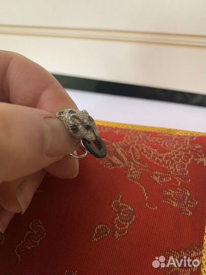 Серьги Роберто браво