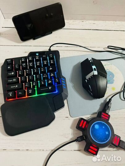 Геймпад для телефона новый