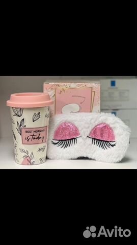 Кружка и маска для сна