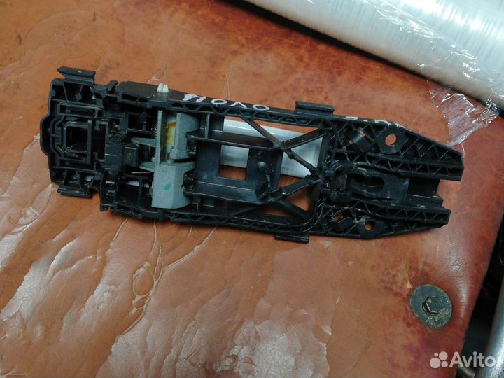 Ручка дверная Фольксваген Поло Volkswagen Polo 5