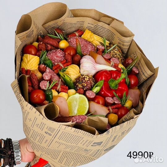 Букет колбасный для мужчины из закусок