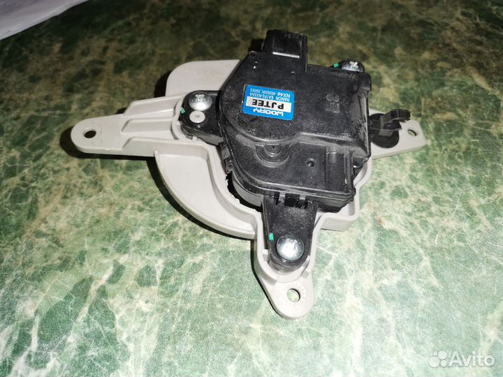 Моторчик заслонки печки Kia Sportage 5