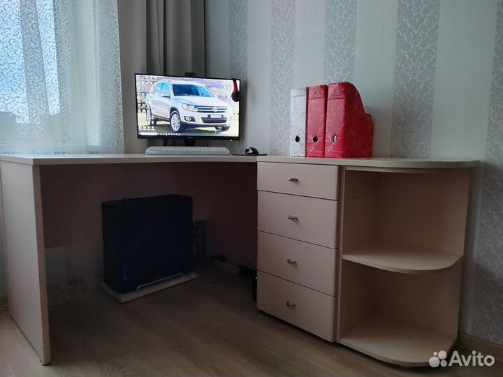 Уголок школьника бу