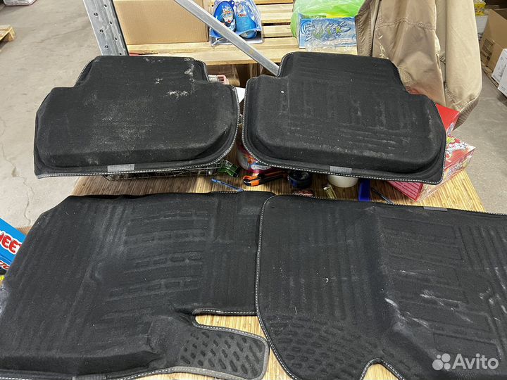 Автомобильные коврики Тигуан 2