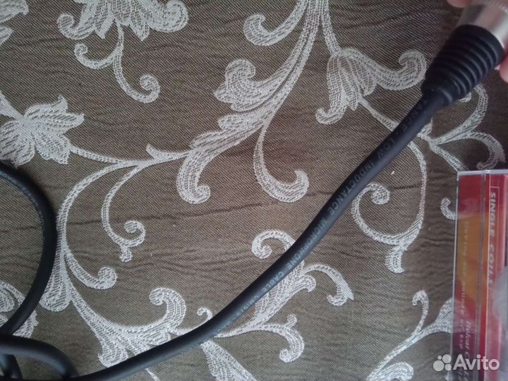 Хамбакер Fender.Пикгард Mustang,микрофонный кабель