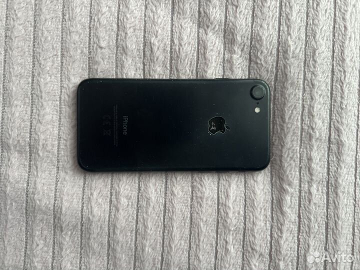 iPhone 7, 32 ГБ