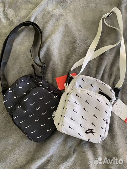 Сумка nike swoosh