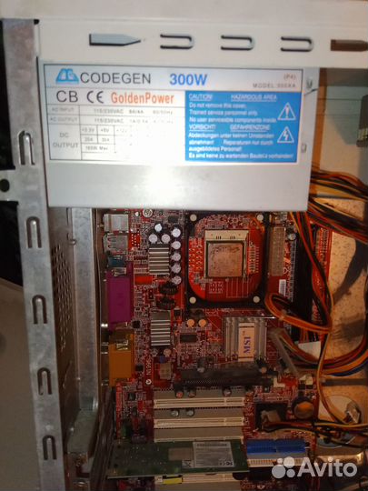 Лот. Запчасти, корпус, шлейфы и д.р. от компьютера