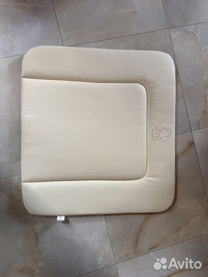 Пеленальный матрас Lollycottons экокожа 75х68 крем