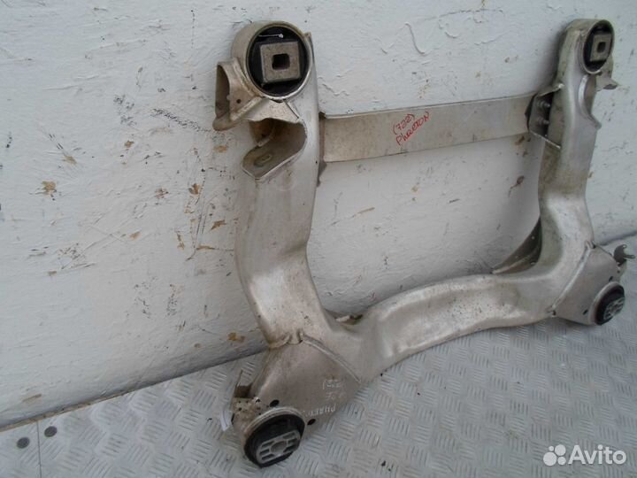 Подрамник Volkswagen Phaeton 3D