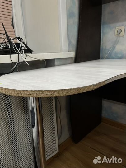 Уголок школьника б/у, стол угловой